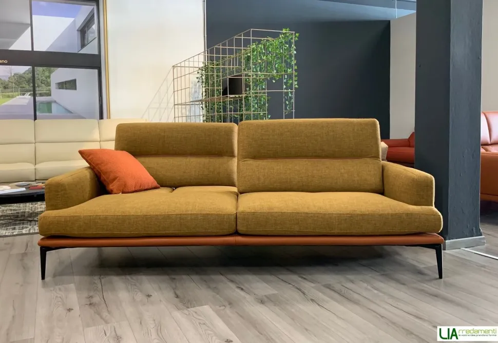 Divano in Microfibra stile moderno modello Feng° scontato - 35%