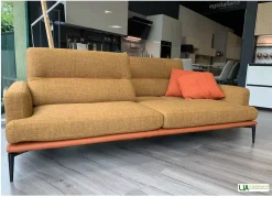 Divano in Microfibra stile moderno modello Feng° scontato - 35%