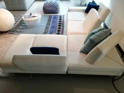 Divano in Pelle stile design modello Movie scontato - 31%