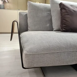 Divano in Tessuto Flexform a prezzo ribassato