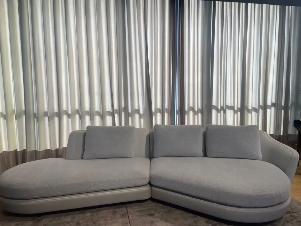 Divano in Tessuto modello Duo a prezzo riservato