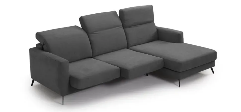 Divano in Tessuto stile design modello Divano mod.giuly con penisola in promo-sconto del 50% scontato - 47%