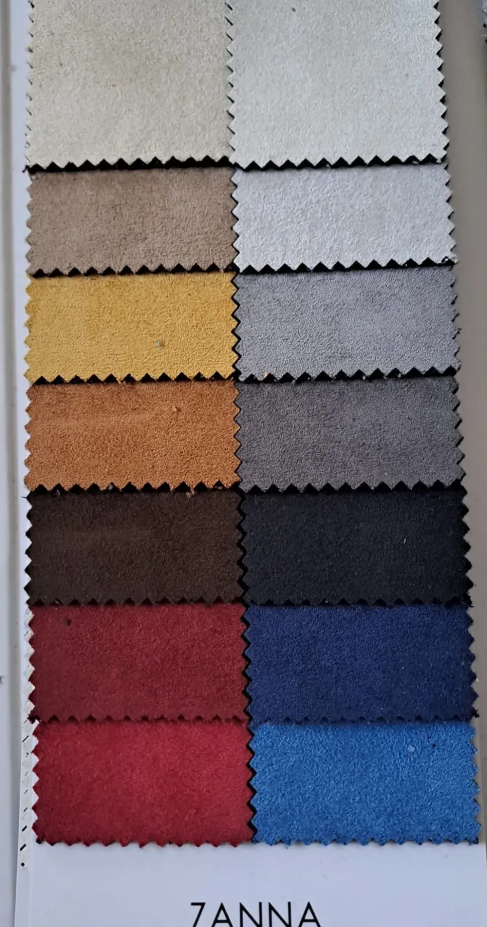 Divano in Tessuto stile design modello Rene' scontato - 20%