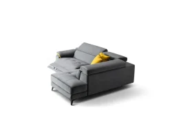 Divano in Tessuto stile design modello Life scontato - 44%