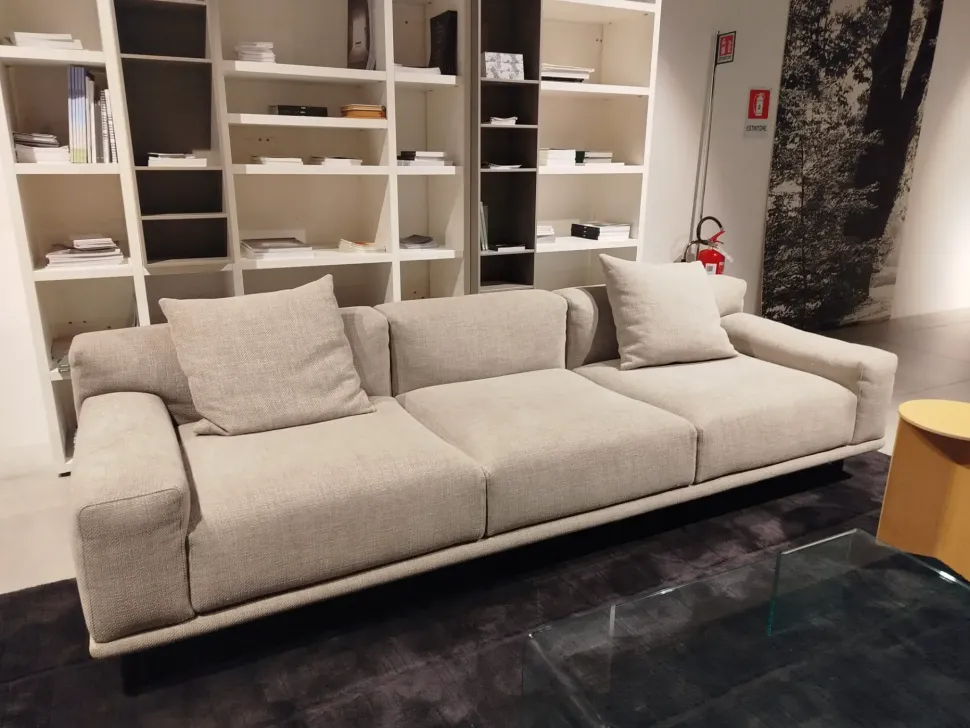 Divano in Tessuto stile design modello Timothy scontato - 53%