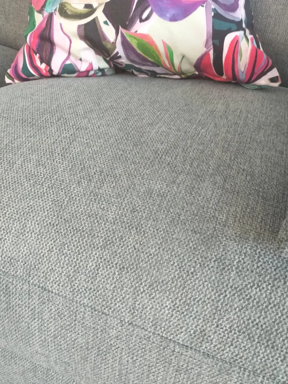 Divano in Tessuto stile design modello Tangram silver scontato - 42%