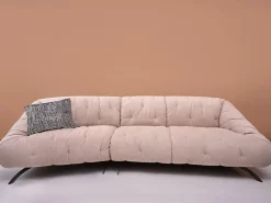 Divano in Tessuto stile design modello Globo scontato - 55%