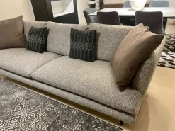 Divano in Tessuto stile design modello Lars scontato - 32%
