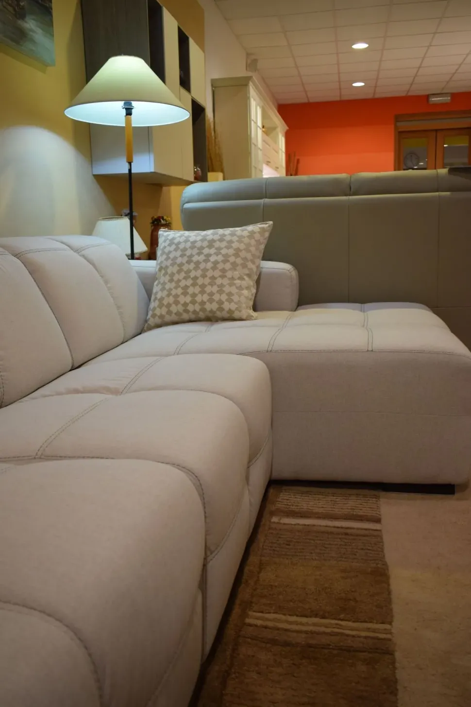 Divano in Tessuto stile moderno modello Sauvanne scontato - 40%