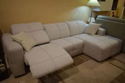 Divano in Tessuto stile moderno modello Sauvanne scontato - 40%