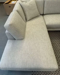 Divano in Tessuto stile moderno modello Bart scontato - 42%