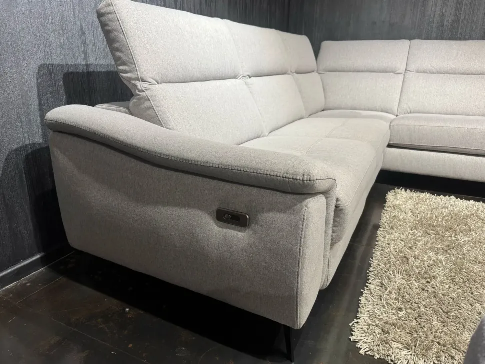 Divano in Tessuto stile moderno modello Pepe scontato - 34%