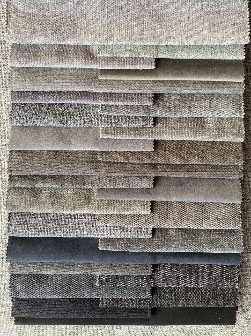 Divano in Tessuto stile moderno modello Baltimora scontato - 30%