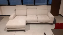 Divano Kris di Rosini in stile moderno a prezzo scontato