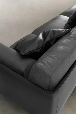 Divano Kris in Tessuto sfoderabile  di Ditre italia scontato 0%