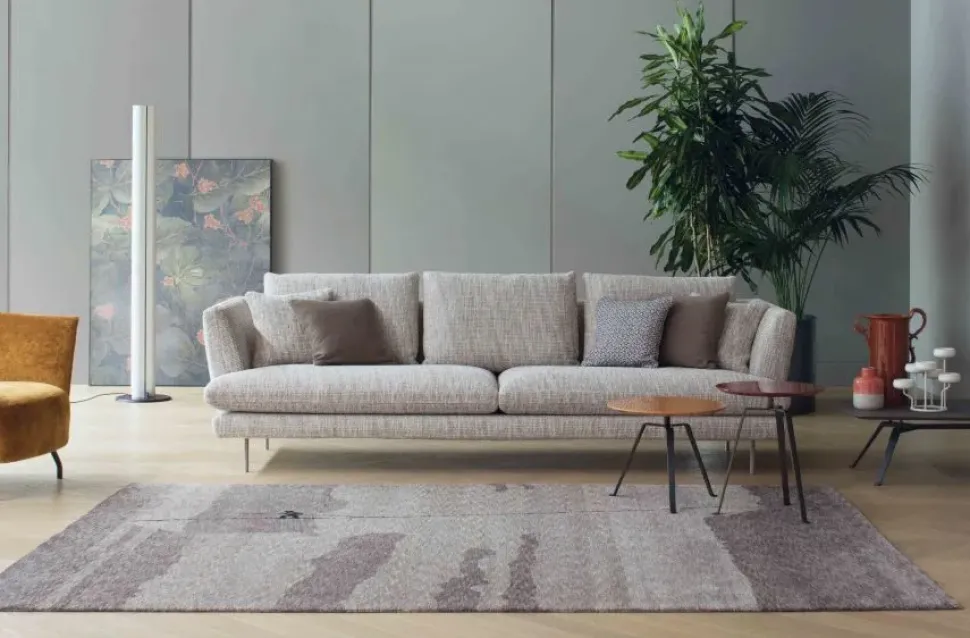 Divano Lars tessuto in poliuretano Bonaldo in Offerta Outlet