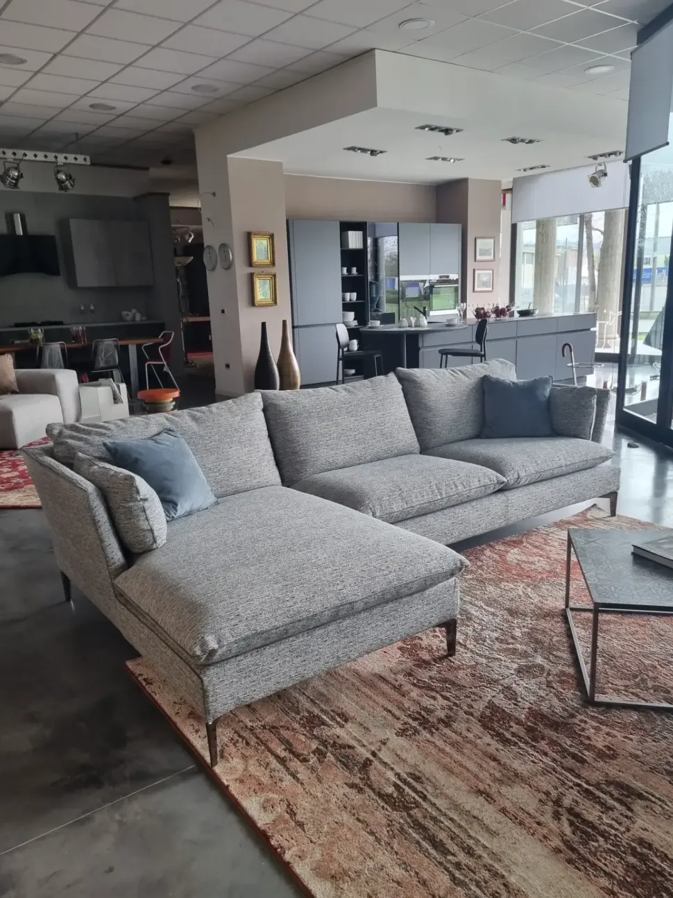 Divano Letto con penisola modello Joy di Cava divani in offerta