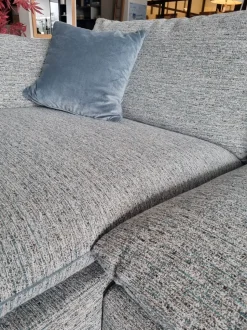 Divano Letto con penisola modello Joy di Cava divani in offerta