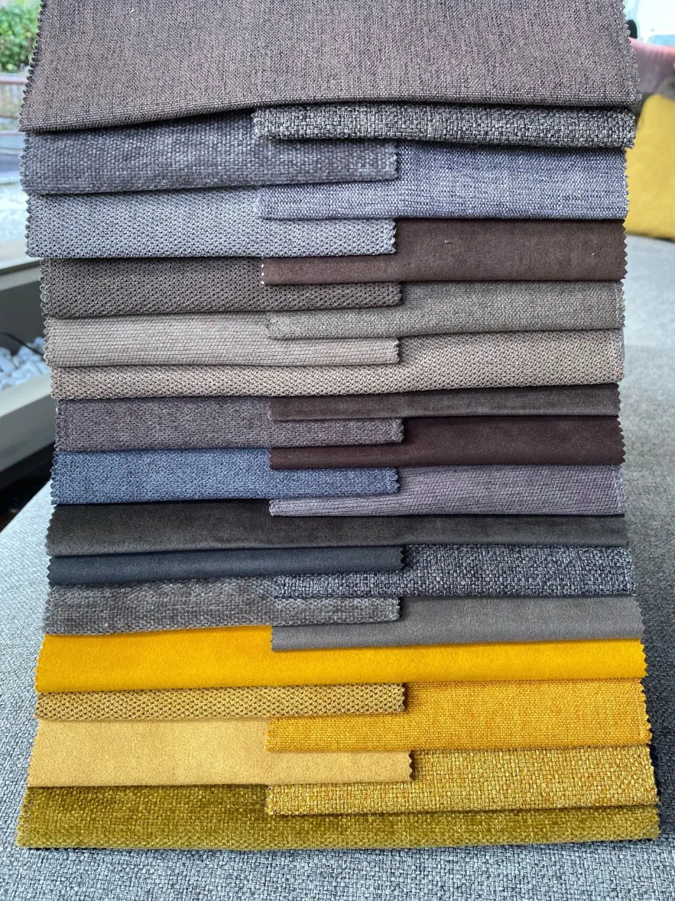 Divano letto in Tessuto Collezione esclusiva a prezzo ribassato