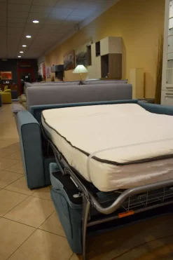 Divano letto modello Hassenzio di Collezione esclusiva in offerta