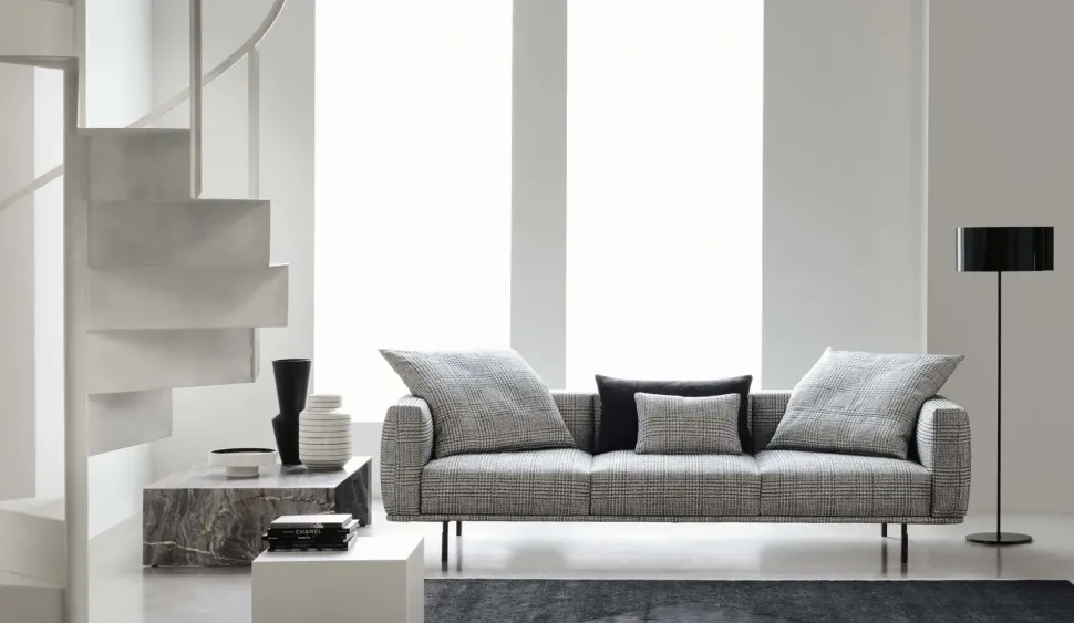 Divano Lineare a 3 posti Binario di Flou: prezzo su richiesta