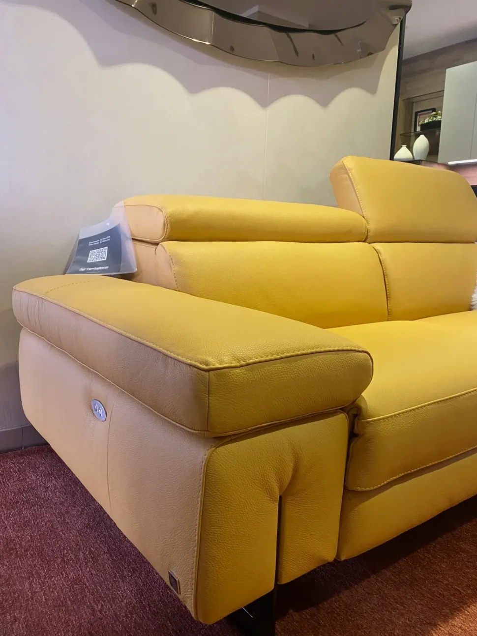 Divano Lineare Candice di Egoitaliano a prezzo scontato