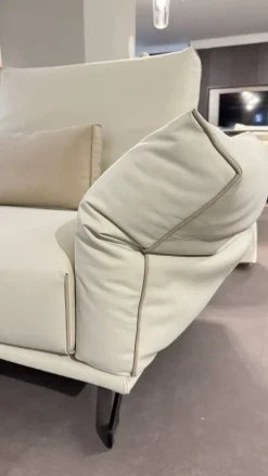 Divano Lineare Chiasmo Dhome ad un prezzo imperdibile