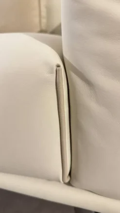 Divano Lineare Chiasmo Dhome ad un prezzo imperdibile