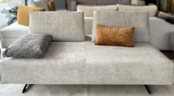 Divano Lineare Divano di design abbraccio Artigianale a 2083 Euro