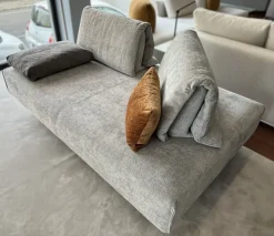 Divano Lineare Divano di design abbraccio  Artigianale a 2083 Euro