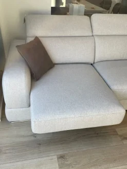 Divano Lineare Divano le comfort lineare graffiti scontato Le comfort a 1435 Euro