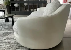 Divano Lineare Duo Poltrona frau ad un prezzo imperdibile