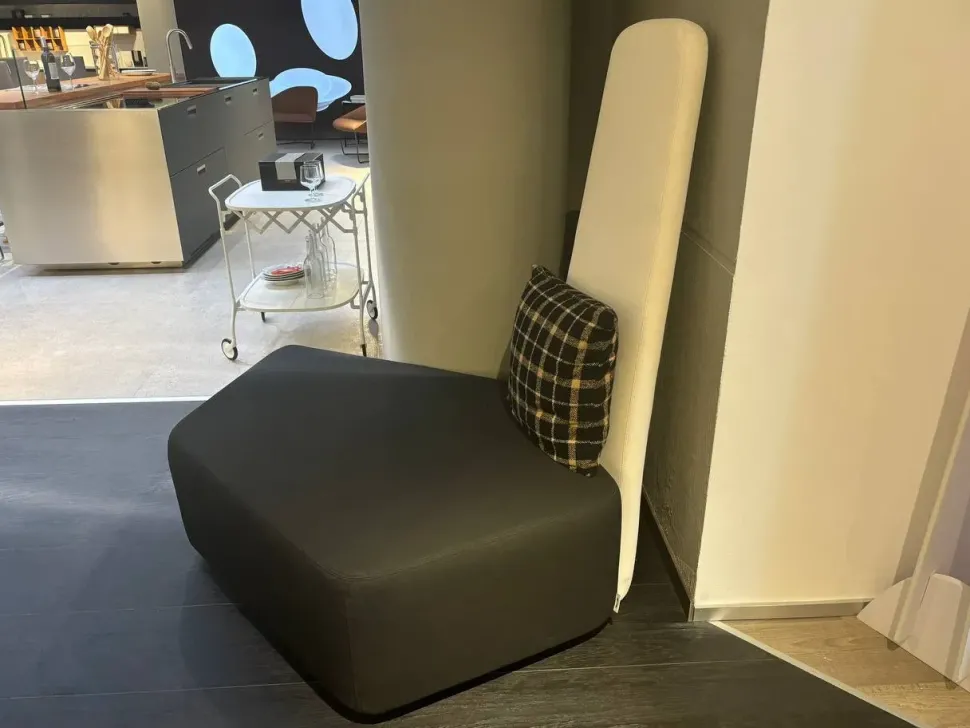 Divano Lineare Grimm Casamania by frezza in Offerta Outlet a 1175€