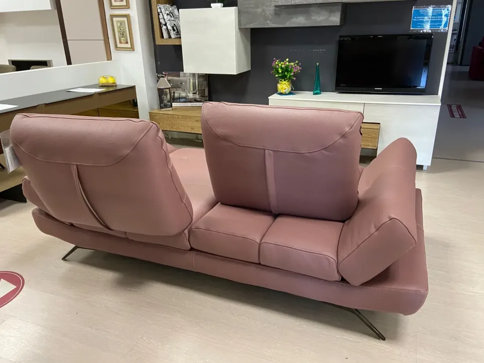 Divano Lineare Groove Nicoletti home in Offerta Outlet a 2100€