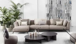 Divano Lineare in Tessuto sfoderabile Olivier di Flou