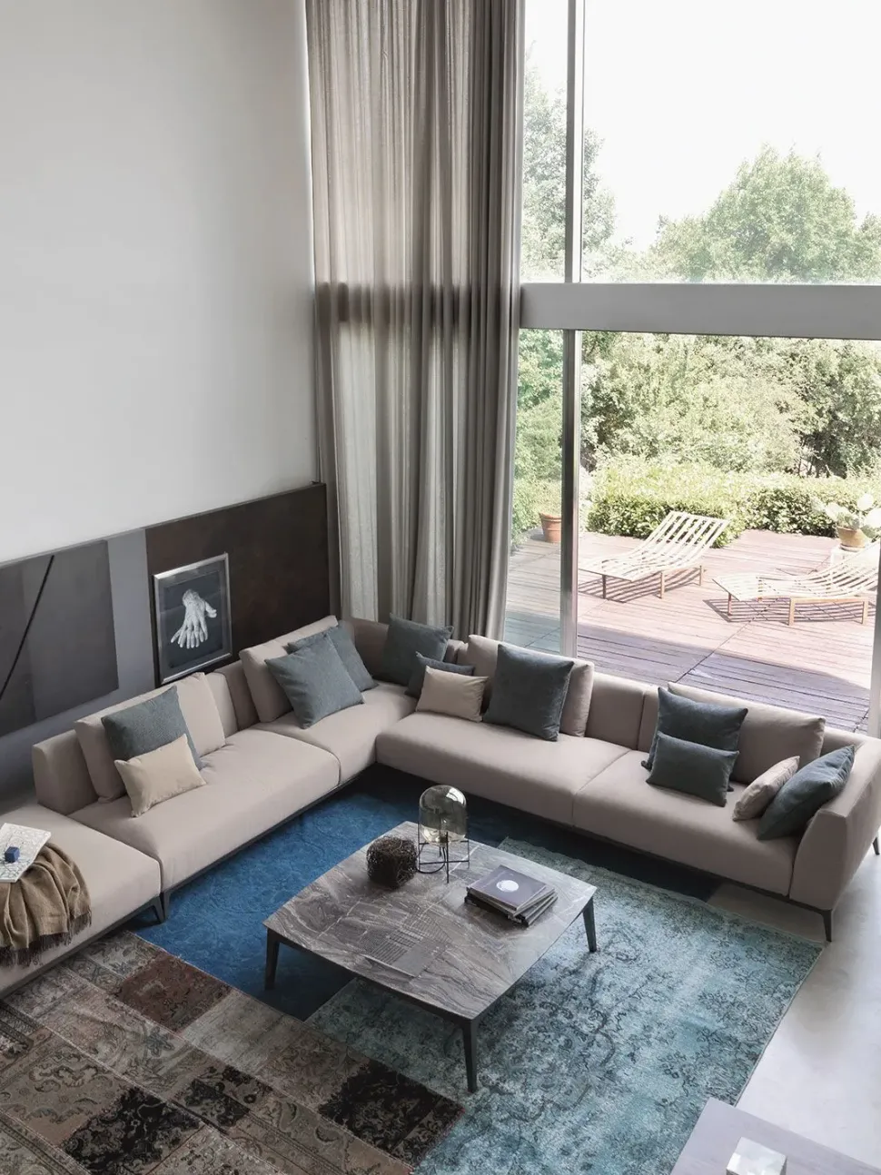 Divano Lineare in Tessuto sfoderabile Olivier di Flou