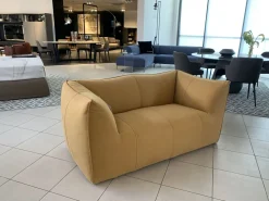 Divano Lineare in Tessuto sfoderabile Le bambole di B&b italia