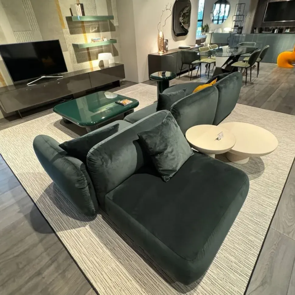 Divano Lineare in Tessuto non sfoderabile Ginza di Calligaris