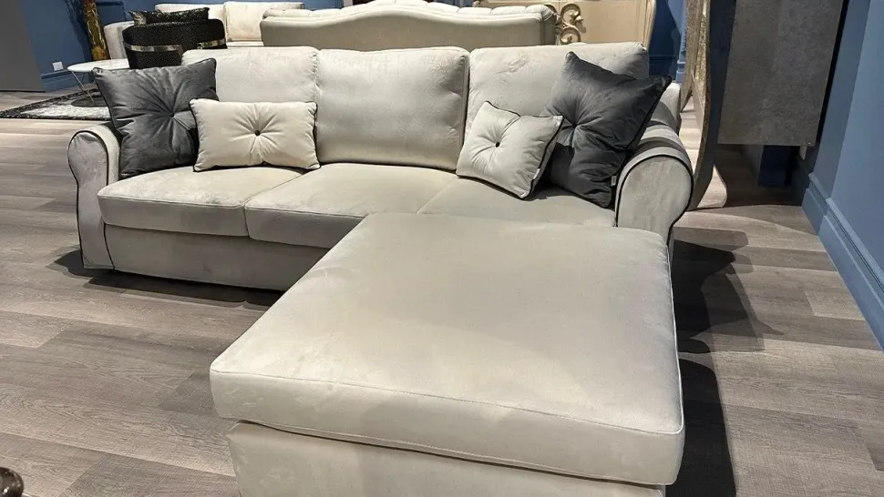 Divano Lineare Jennyfer La casa moderna a 1709 Euro