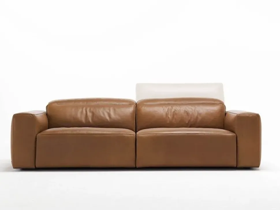 Divano Lineare modello Beverly di Egoitaliano con forte sconto