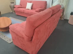 Divano Lineare modello Bellini di Artigianale in offerta