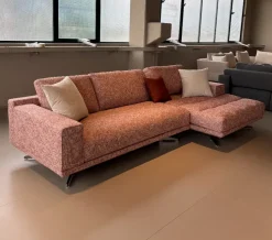 Divano Lineare modello Blake di Bodema con forte sconto