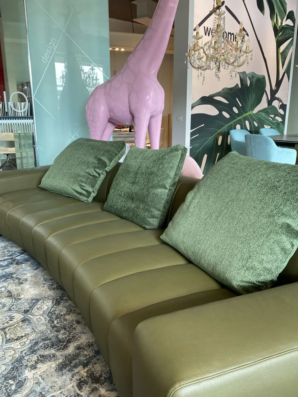 Divano Lineare modello Brando di Valentini in offerta