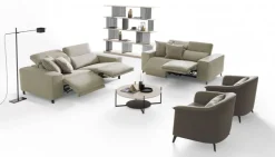 Divano Lineare modello Sebastian di Le comfort con forte sconto