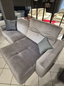 Divano Lineare Nicolas di Calia a prezzo ribassato