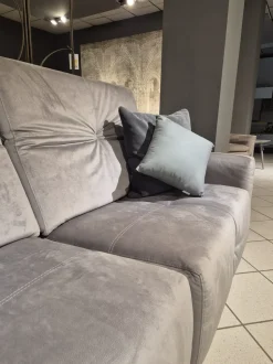 Divano Lineare Nicolas di Calia a prezzo ribassato