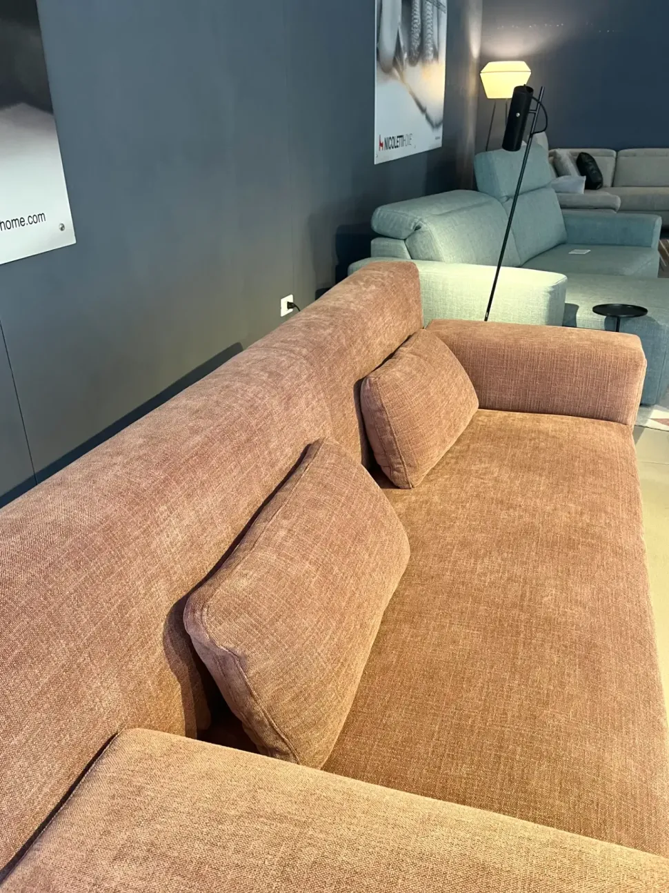 Divano Lineare Spin di Samoa a prezzo scontato