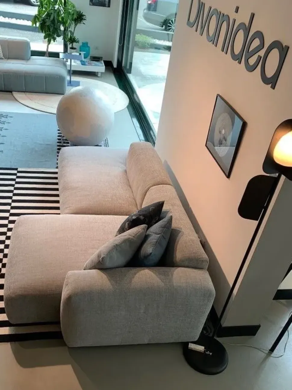 Divano lineare Tender Divanidea in Offerta Outlet