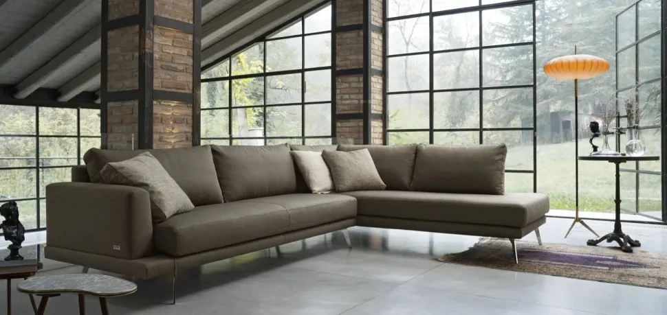 Divano Lineare tessuto modello Philip 77|92 di Doimo salotti