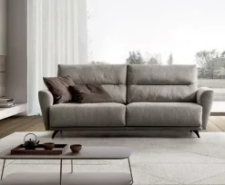 Divano Lineare Victor di Doimo salotti a prezzo ribassato